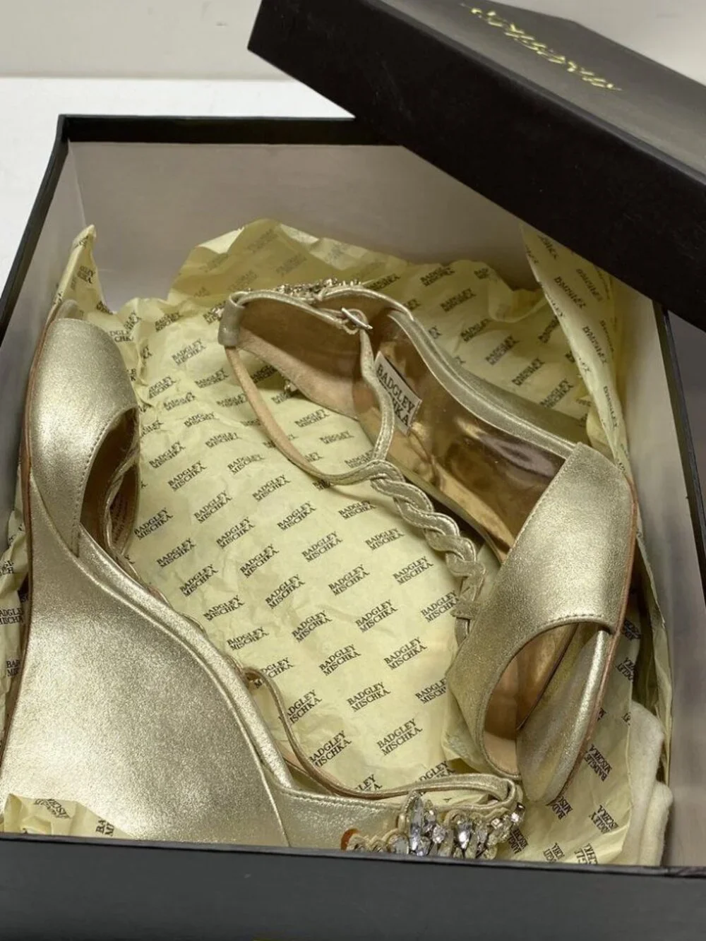 Wedding Gold Wedge Sandals 8 Rhinestone Bridal Heel Badgley Mischka - Picture 6 of 6